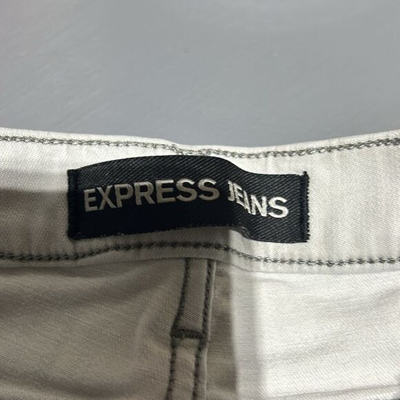 Express Mid Rise Legging Jeans - Picture 6 of 10